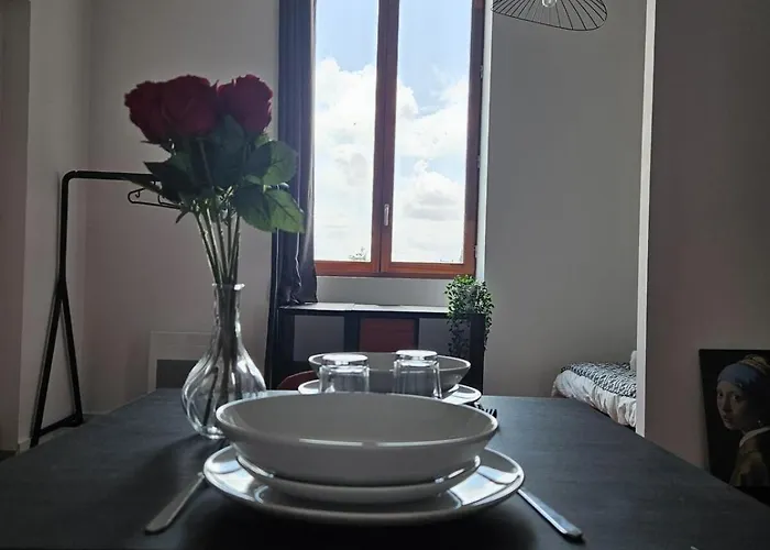 V And Vendetta - Wifi Fibre,linge,centre * Beaupréau-en-Mauges