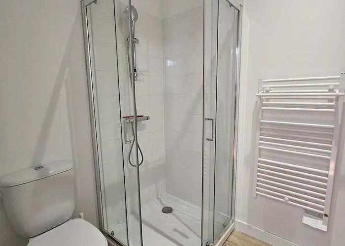 V And Vendetta - Wifi Fibre,linge,centre Beaupréau-en-Mauges