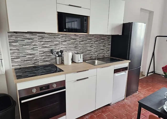 Apartman V And Vendetta - Wifi Fibre,linge,centre